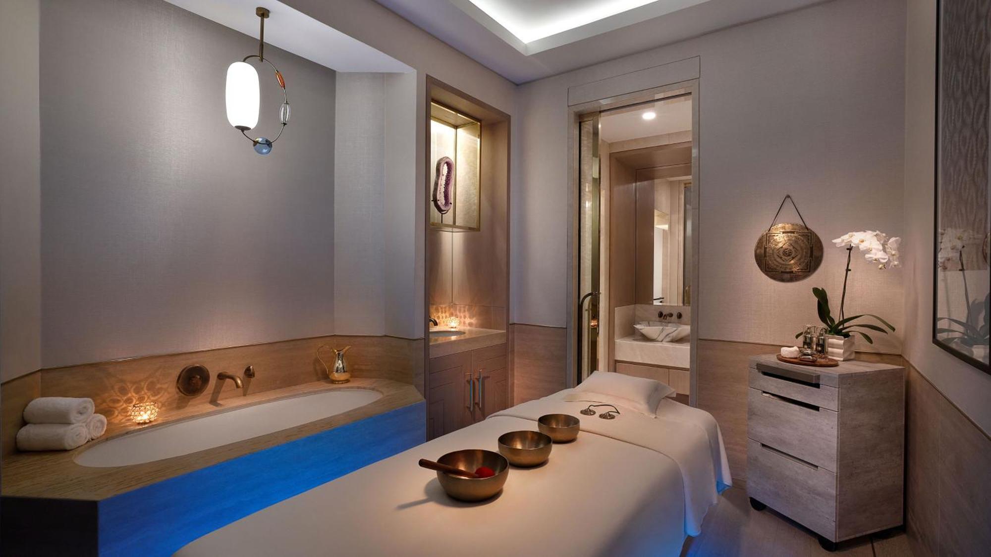 The Palm Tower, Nakheel Mall, Palm Jumeirah Dubaj Zewnętrze zdjęcie